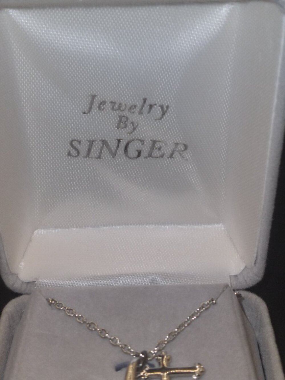 The Tears of Christ Sterling Silver Necklace Cross & Tear Drop Pendant - Picture 5 of 10